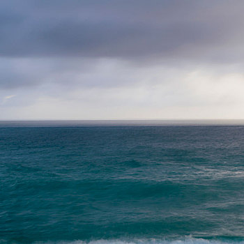青绿色,海洋,表面,灰色,雷雨天气