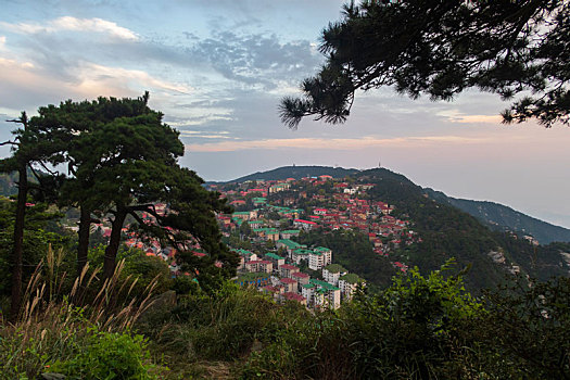 庐山风景区牯岭镇图片