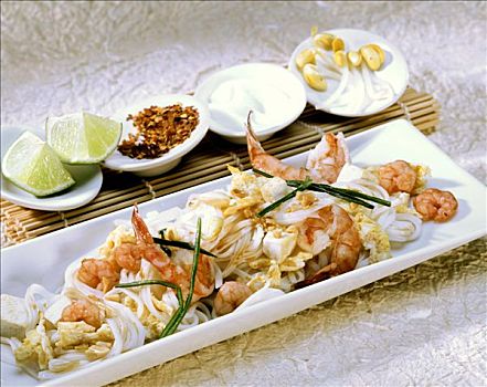 米粉,豆腐,虾,泰国