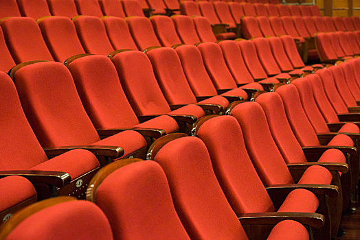 座椅,椅子,座位,位子,室内,灯光,剧场,剧院,电影院,红色,排列,数字,行列