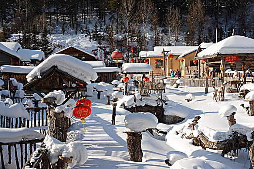 雪乡灯笼杆