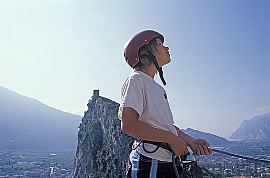 攀岩者,攀登,路线,高处,城堡,攀岩,南方,面对,峭壁,罐,热,夏天,意大利