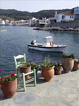 船,花盆,码头,渔村,萨摩斯岛,东北方,爱琴海岛屿,爱琴海,希腊,欧洲