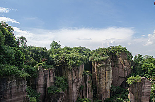 莲花山古采石场