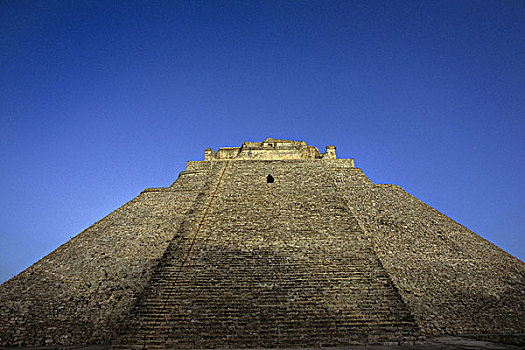 乌斯马尔,玛雅,墨西哥,金字塔