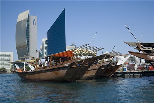 独桅三角帆船,迪拜河,迪拜,阿联酋,中东