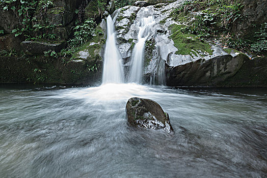 四川青城山的水