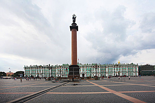 艾尔米塔什皇宫博物馆外亚历山大纪念柱