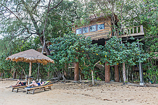 柬埔寨西哈努克高龙岛木屋