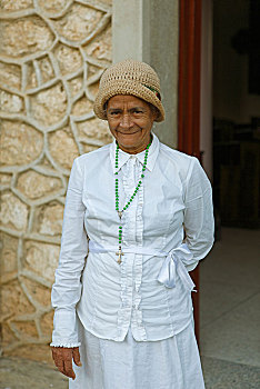 女人,74岁,特色,连衣裙,天主教,卧,条理,玛丽亚,教堂,公园,中心,多米尼加共和国,中美洲