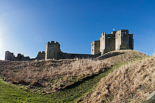 城堡,蓝天,诺森伯兰郡,英格兰