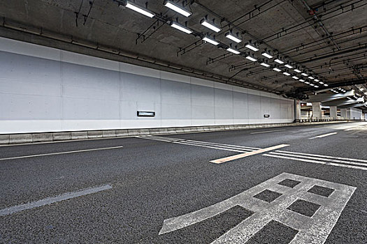 modernhighwaytunnelunderpass