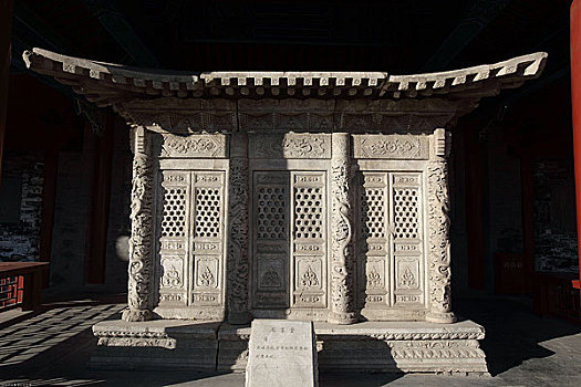 北京五塔寺石屋