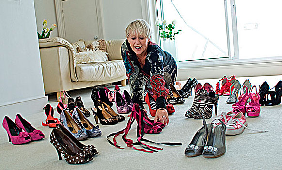 成年,女人,收集,鞋