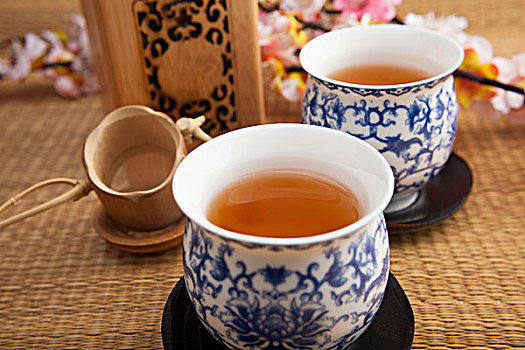 http://www.qunran.cn/html/41b4599913.html