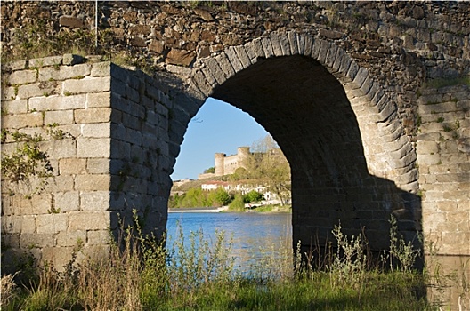 桥,城堡