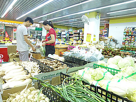 深圳社区小超市室内景观