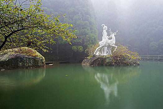 南岳灵芝泉风光