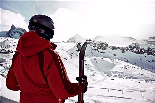 滑雪者,看,滑雪坡,策马特峰,瑞士,后视图