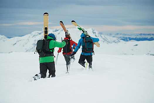 风景,三个,男性,滑雪,山,后视图,隆河阿尔卑斯山省,法国