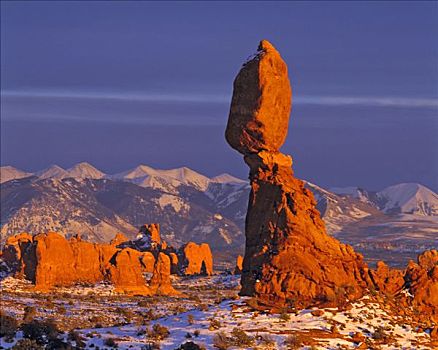 平衡石,雪中,拱门国家公园,犹他