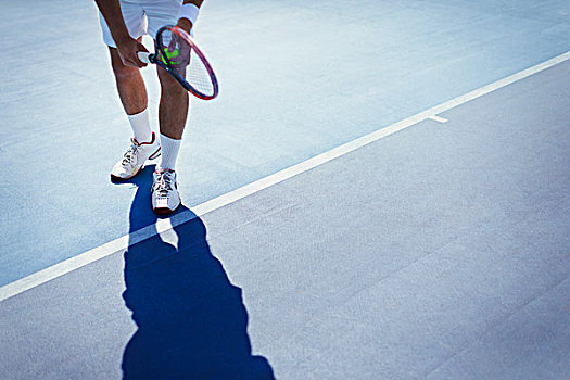 年轻,网球手,准备,上菜,球,晴朗,蓝色,网球场