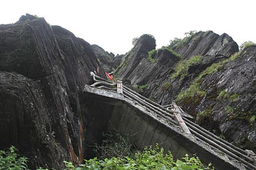 贵州铜仁,梵净山险道