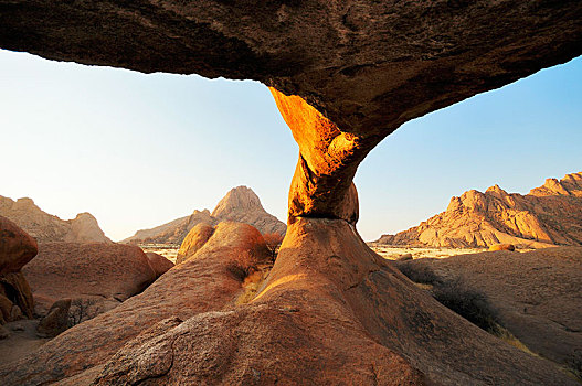 桥,岩石构造,晚上,太阳,天然石,拱形,山,自然保护区,纳米比亚,非洲