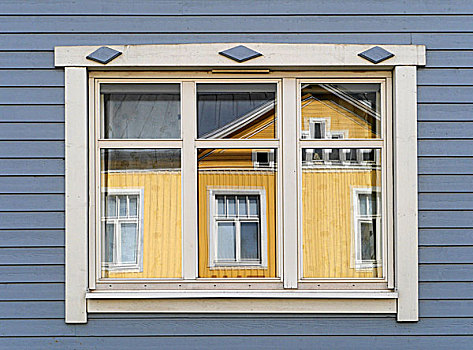 窗口,芬兰