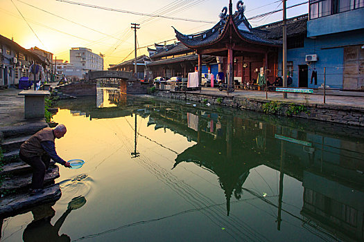 海曙,古林镇,老街,黄公林庙,古桥,小河,老房子,夕阳,天空