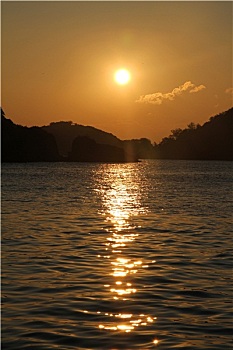 黎明,濑户内海,日本
