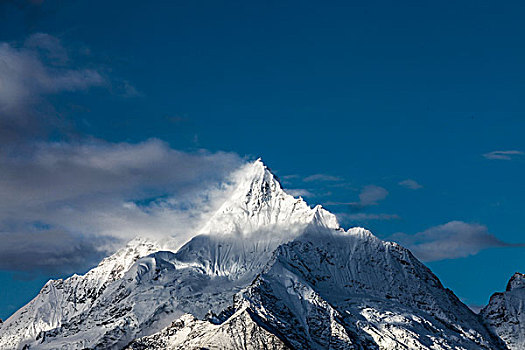 梅里雪山的雪峰