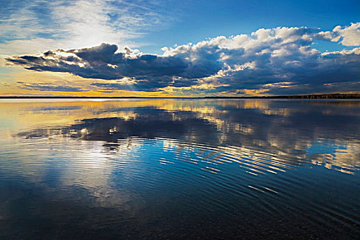 日出,云,反射,湖,艾伯塔省,加拿大