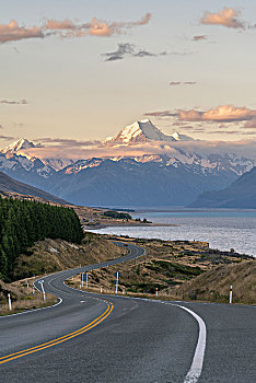 道路,挨着,普卡基湖,日落,看,库克山,山脉,地区,坎特伯雷地区,南岛,新西兰