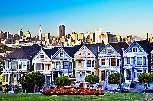 旧金山,维多利亚式房屋,阿拉摩广场