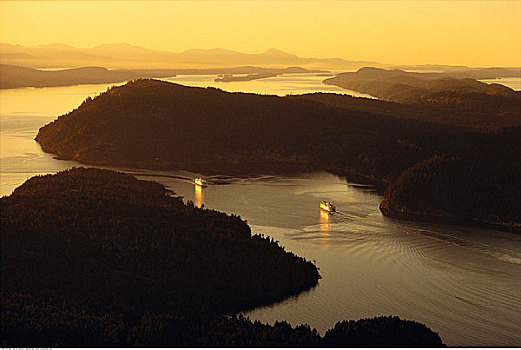 俯视,渡轮,海湾,岛屿,日落,不列颠哥伦比亚省,加拿大