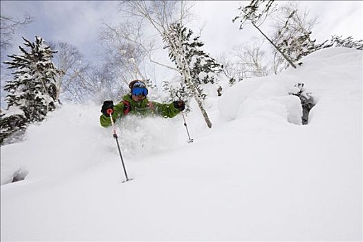 屈膝旋转式滑雪,大雪山国家公园,北海道,日本