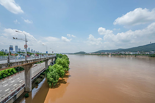 长沙城市风光－湘江,橘子洲及湘江两岸