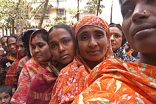 队列,女人,选民,注册,中心,达卡,孟加拉,一月,2008年