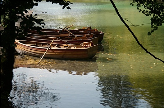 两个,船,平静,湖,小河,漂亮,彩色,度假,夏天,秋天,停泊