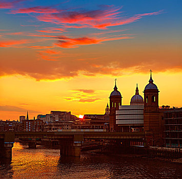 伦敦桥,日落,泰晤士河,大教堂