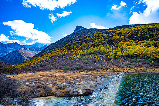 稻城亚丁秋色,秋季风光,高原雪山摄影,四川,甘孜州,秋天风景,自然风光摄影,仙乃日,央迈勇,夏诺多吉,三大神山,2020年