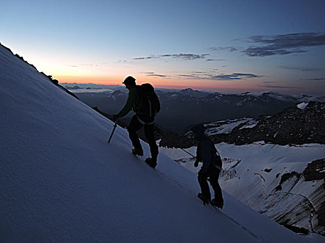攀登者,一起,剪影,上升,黎明,瓦莱州,瑞士,欧洲