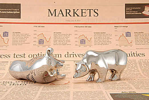 熊,站立,牛市,卧,地面,金融,报纸,象征,图像,市场