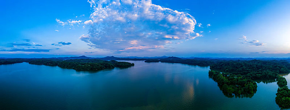 仙女湖全景