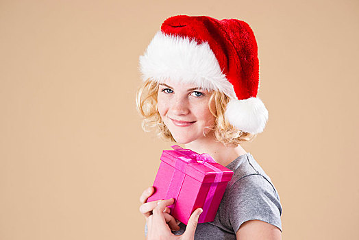 微笑,金发,美女,戴着,圣诞帽,赠送,礼物