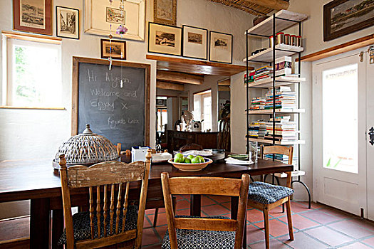 厨房,餐桌,黑板,信息,老式,椅子,艺术品,南非,家