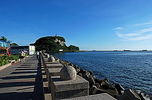 台湾高雄港滨海游览区