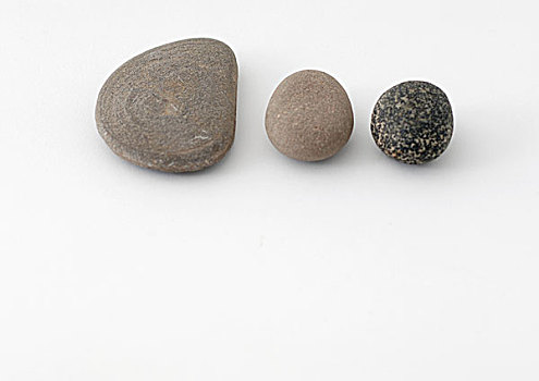 三个,石头,排列