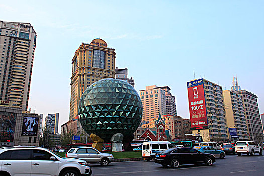 辽宁大连民主广场